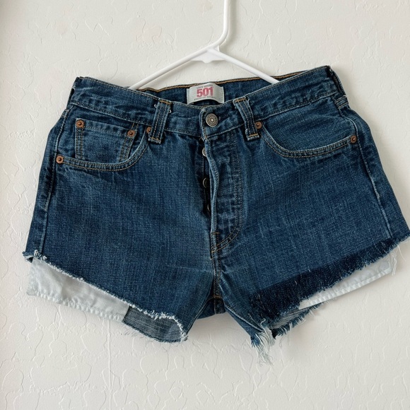 Levis 501 Cutoff Denim Shorts - Picture 1 of 9